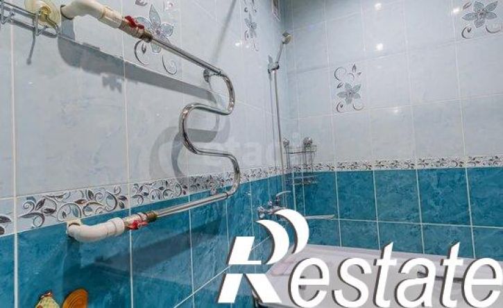 3-комн квартира улица Тархова, 40,  д. 40