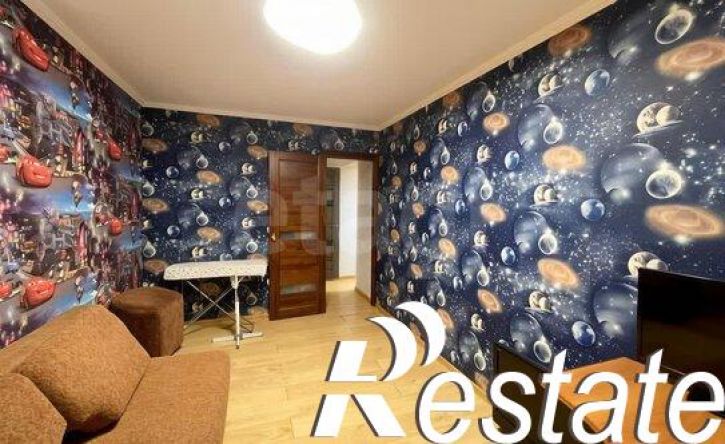2-комн квартира улица Тархова, 27Б,  д. 27Б
