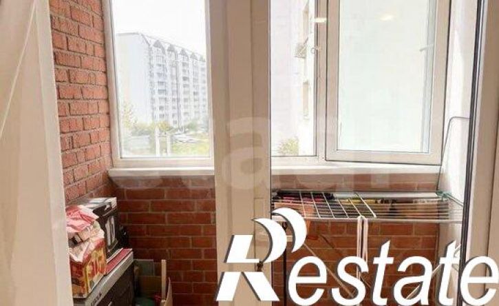 2-комн квартира улица Тархова, 27Б,  д. 27Б