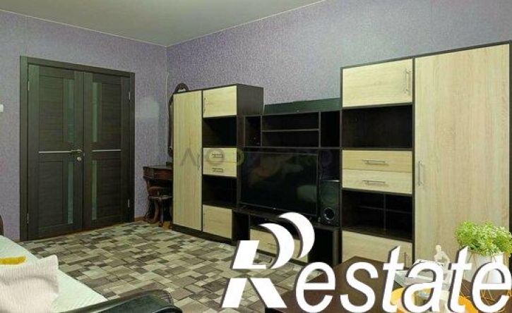 3-комн квартира улица Тархова, 24,  д. 24
