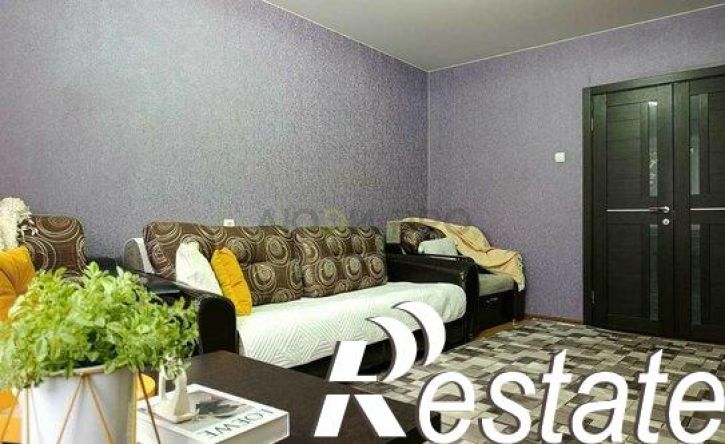 3-комн квартира улица Тархова, 24,  д. 24