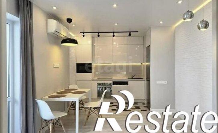 3-комн квартира улица Симбирцева, 44,  д. 44