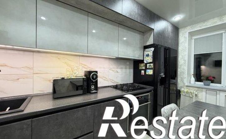4-комн квартира 3-й Крекингский проезд, 19,  д. 19