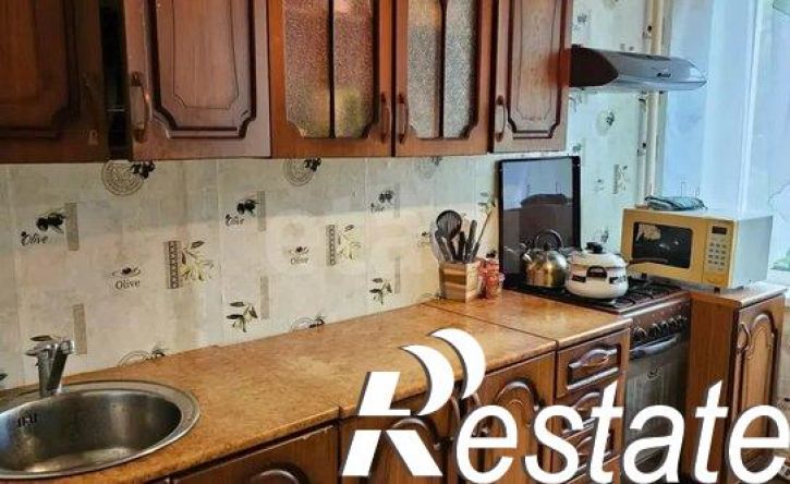 2-комн квартира улица Навашина, 34,  д. 34