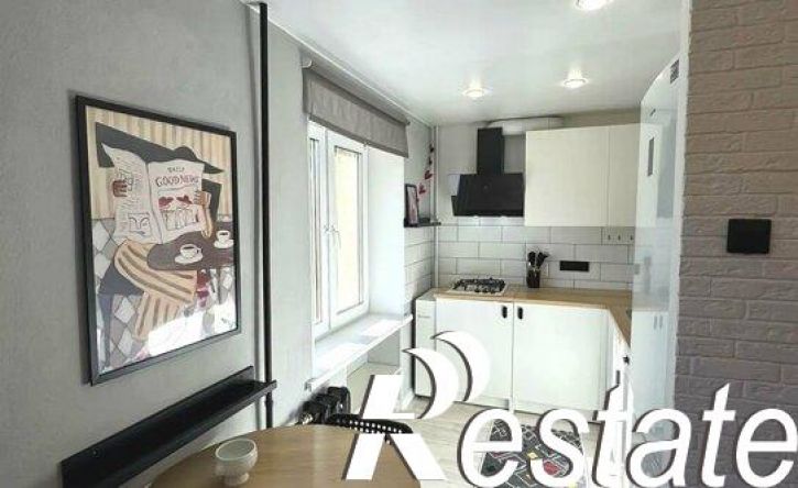 2-комн квартира Ульяновская улица, 32,  д. 32