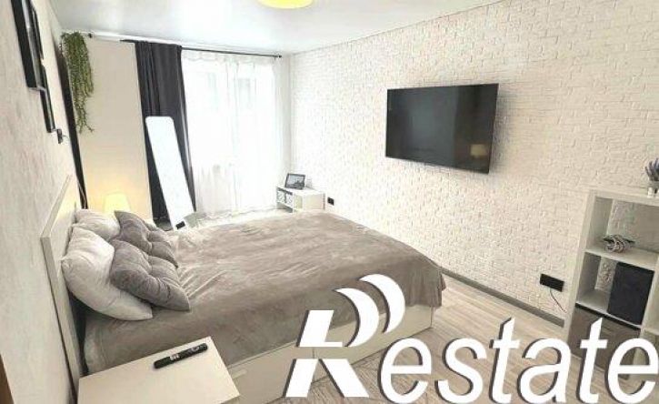 2-комн квартира Ульяновская улица, 32,  д. 32