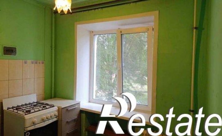 2-комн квартира проспект Строителей, 80,  д. 80