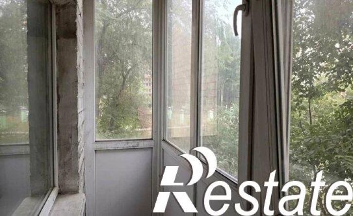 2-комн квартира проспект Строителей, 80,  д. 80