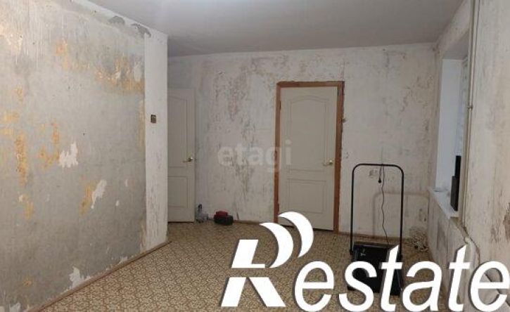 3-комн квартира улица Тархова, 17А,  д. 17А