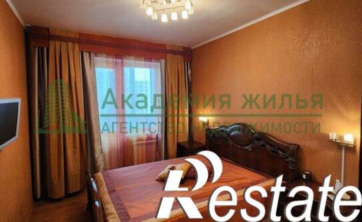 3-комн квартира Ипподромная улица, 12А,  д. 12А