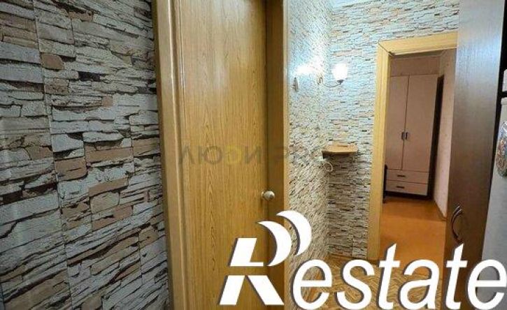 3-комн квартира Крекингская улица, 35/21,  д. 35/21