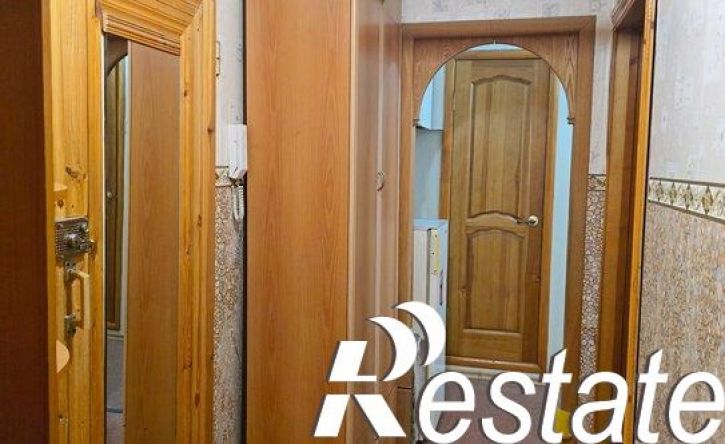 2-комн квартира улица Братьев Никитиных, 8 к6,  д. 8 к6