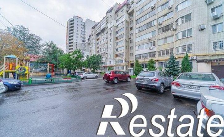 2-комн квартира улица Зарубина, 84/90,  д. 84/90