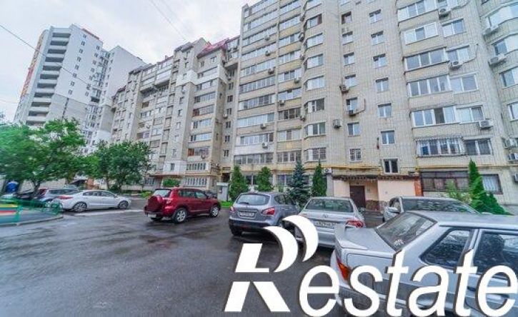 2-комн квартира улица Зарубина, 84/90,  д. 84/90