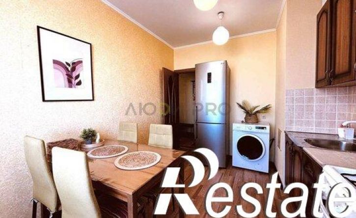 3-комн квартира улица Тархова, 35,  д. 35