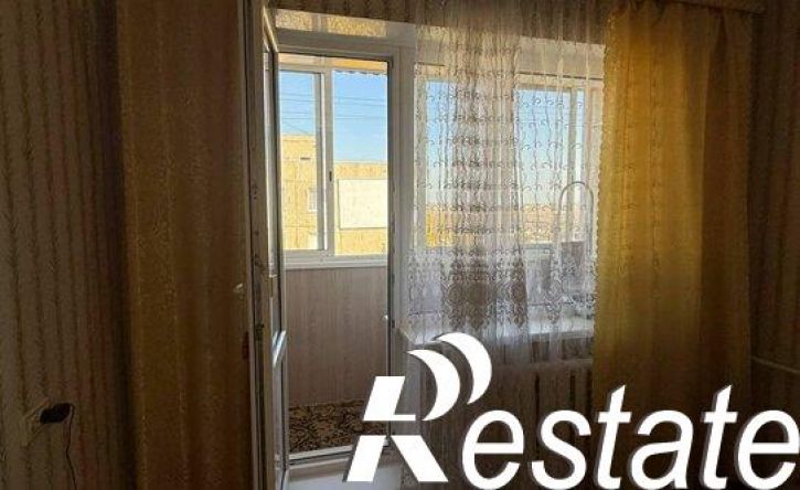 3-комн квартира улица Тархова, 25/23,  д. 25/23