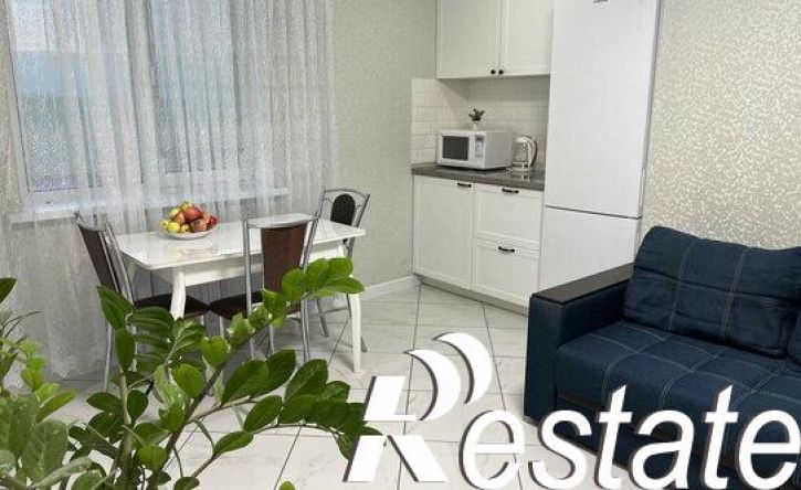 2-комн квартира улица Тархова, 29Б,  д. 29Б