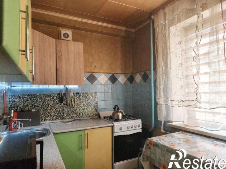 3-комн квартира 2 Садовая, 81