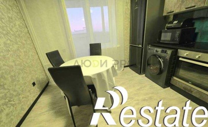 2-комн квартира улица имени Ерёмина Б. Н., 1,  д. 1