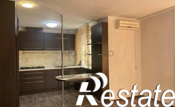 4-комн квартира Усть-Курдюмская улица, 7А,  д. 7А