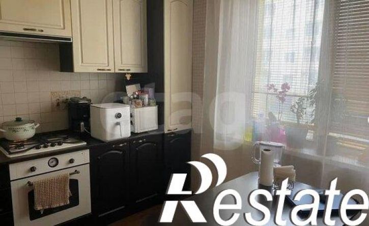 1-комн квартира улица Братьев Никитиных, 14А,  д. 14А