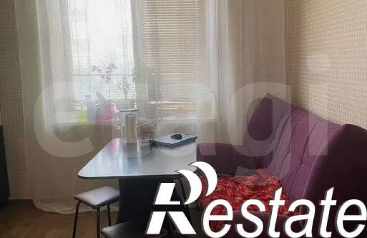 1-комн квартира улица Братьев Никитиных, 14А,  д. 14А