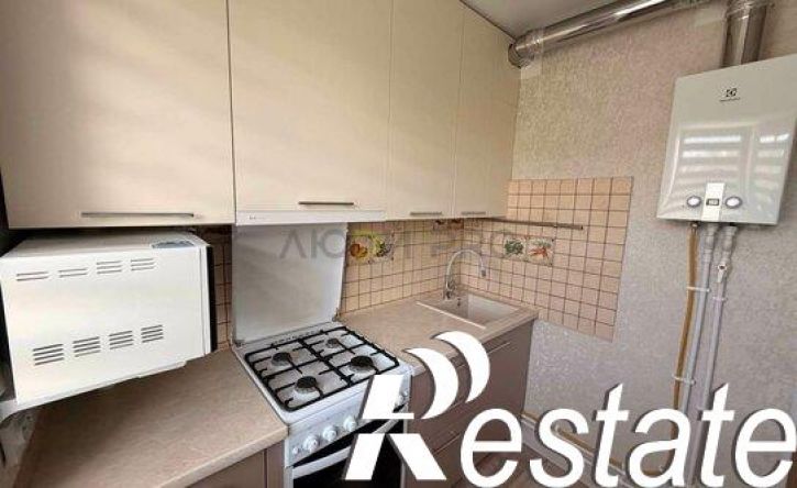 2-комн квартира 4-я Нагорная улица, 25,  д. 25