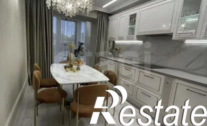 3-комн квартира проспект Строителей, 22,  д. 22