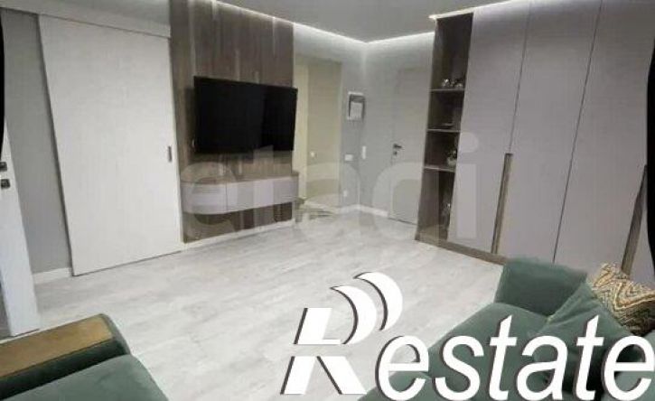 3-комн квартира проспект Строителей, 22,  д. 22