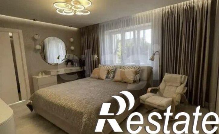 3-комн квартира проспект Строителей, 22,  д. 22