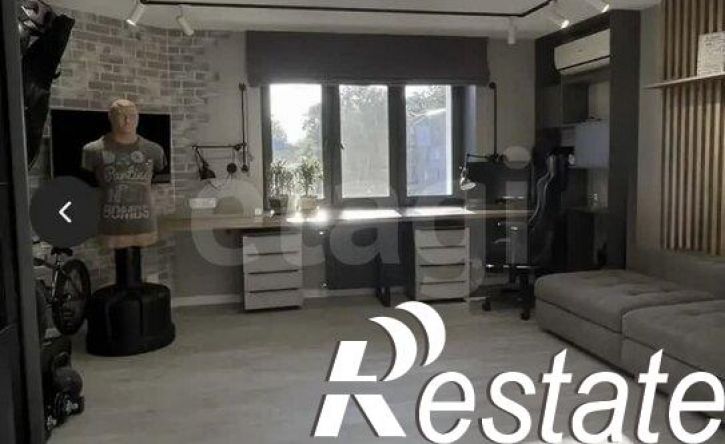 3-комн квартира проспект Строителей, 22,  д. 22