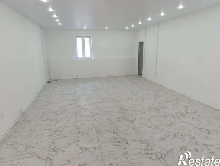 Офис Орджоникидзе пл, 1к3