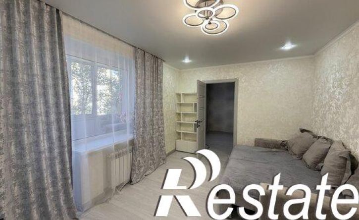 3-комн квартира проспект Строителей, 86,  д. 86