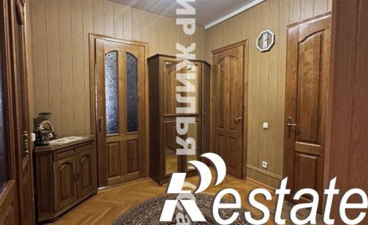 3-комн квартира улица Чернышевского, 83,  д. 83