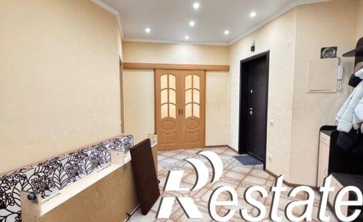 3-комн квартира улица Орджоникидзе, 44,  д. 44