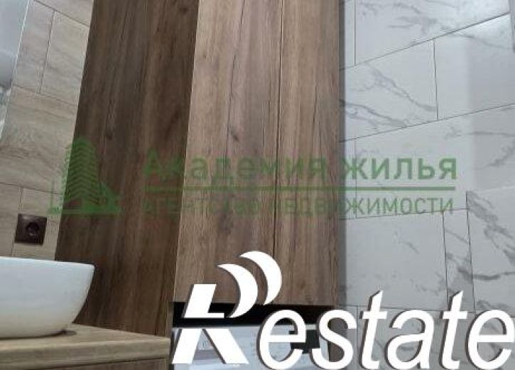 2-комн квартира проспект Строителей, 2А,  д. 2А