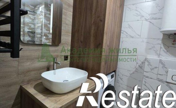2-комн квартира проспект Строителей, 2А,  д. 2А