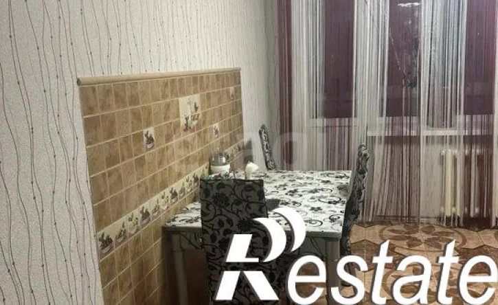 2-комн квартира улица Орджоникидзе, 13/3,  д. 13/3