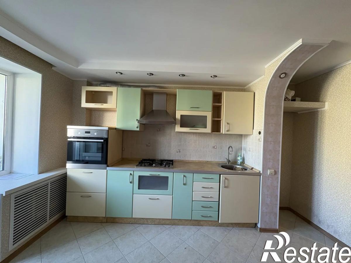 Купить квартиру за 6 750 000 рублей на Усть-Курдюмская, 3