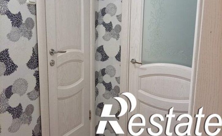 2-комн квартира улица Бардина, 10,  д. 10
