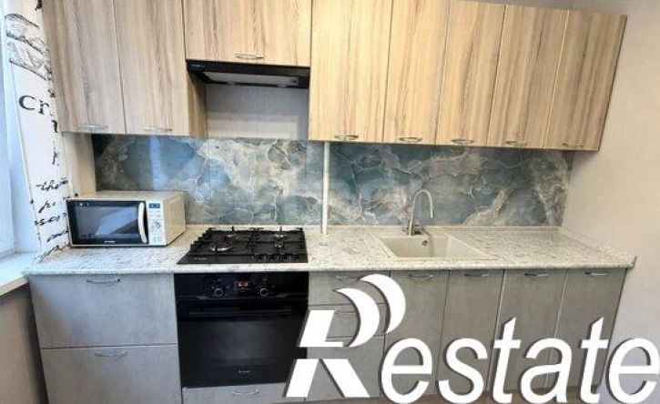 3-комн квартира улица Чернышевского, 14,  д. 14