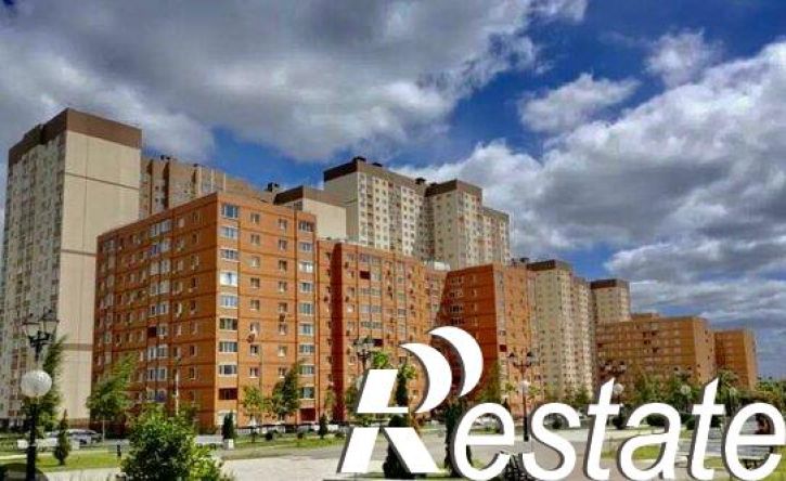 2-комн квартира проспект Героев Отечества, 4,  д. 4
