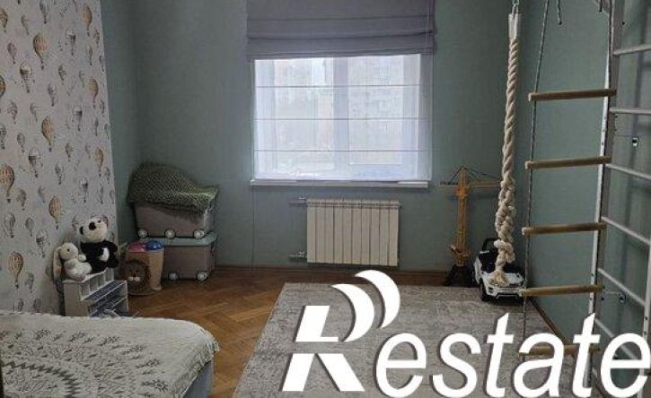 3-комн квартира улица Мичурина, 38/42,  д. 38/42