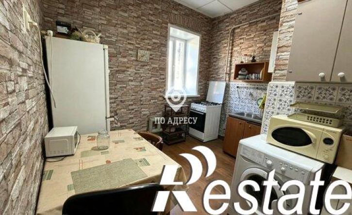 4-комн квартира Московская улица, 90,  д. 90